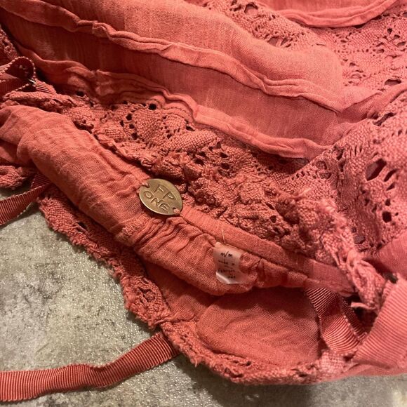 free people cross back flowy tiered coral crochet dress size medium - Picture 6 of 6